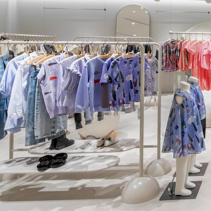 Ud over kundernes fordel tilbyder vi dedikeret analyse og projektplanlægning for at maksimere kundernes interesser med vores professionelle perspektiv og forståelse for det kinesiske marked og industri, i overensstemmelse med lokale love og skikke.